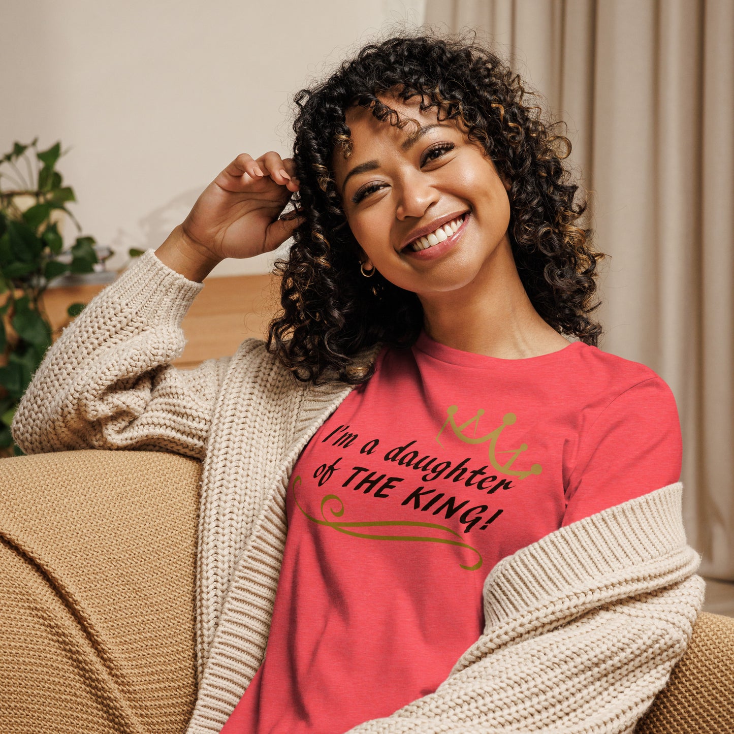 “A Daughter of the King” Women's Relaxed T-Shirt